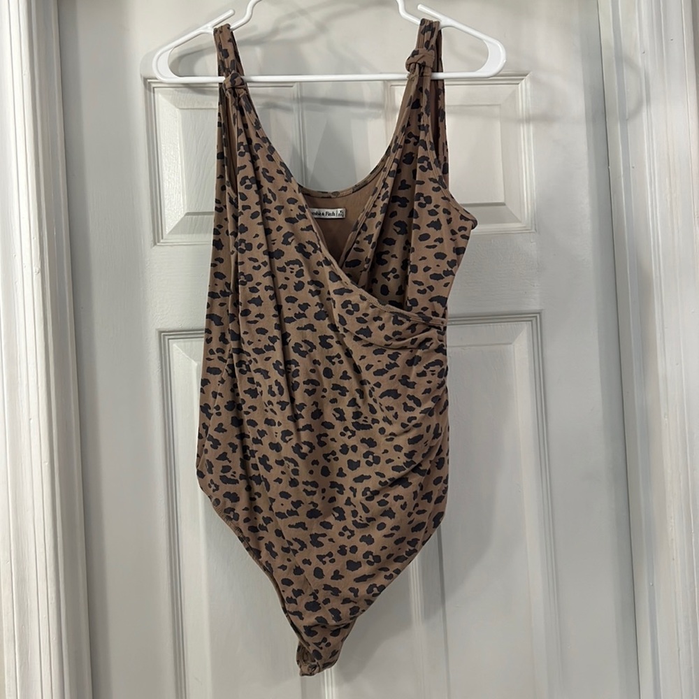 ABERCROMBIE BODY SUIT